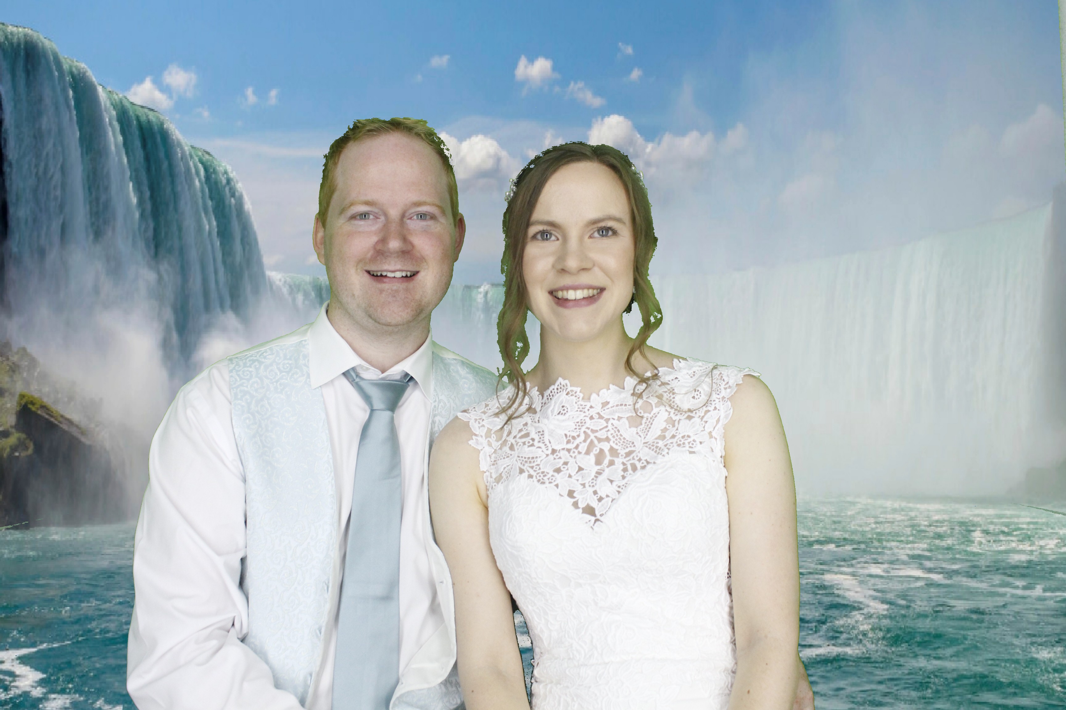 Rebecca and Warren's Wedding | View more photos from the event at gallery.myphotoboothexperience.co.uk/u/MyPhotoBoothExperienceLtd/Rebecca-and-Warrens-Wedding